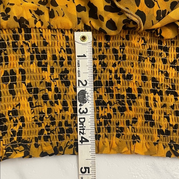 Melanie Lyne Elegant Floral Cascading Ruffle Blouse V Neck Mustard & Black Sz4 - Picture 16 of 16